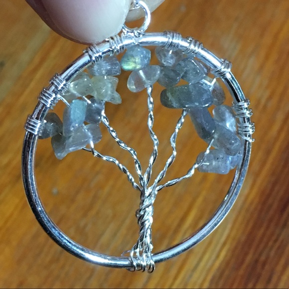 Labradorite Tree of Life Pendant - Picture 3 of 8